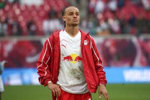 开云体育-记者：切尔西已经和哈维-西蒙斯谈妥个人条款