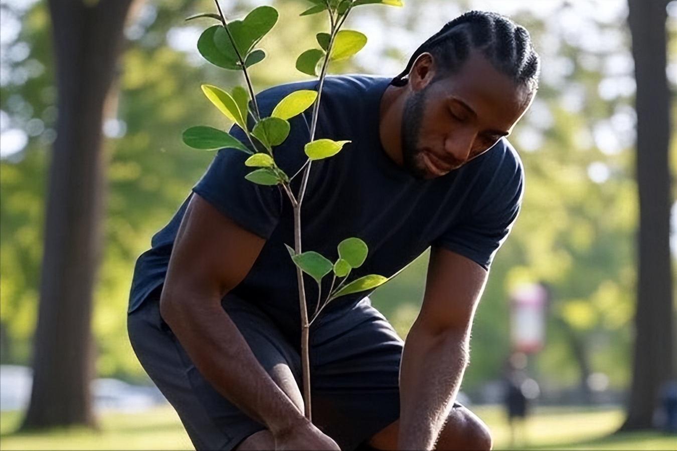 app下载-联盟又怒又慌！小卡事件发酵，或被罚为自由球员，操盘手浮出水面