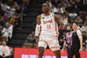 四节七人次外援政策重塑CBA格局 传统强队遇困境 新势力逆袭崛起