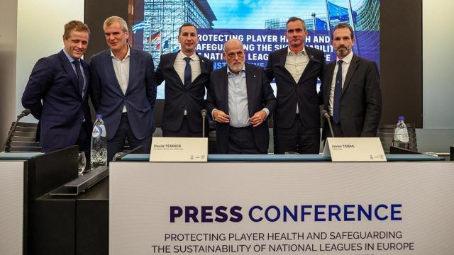 vip 注册地址-【观察】赛程太密谁之过？职业足球先拿国际足联开刀