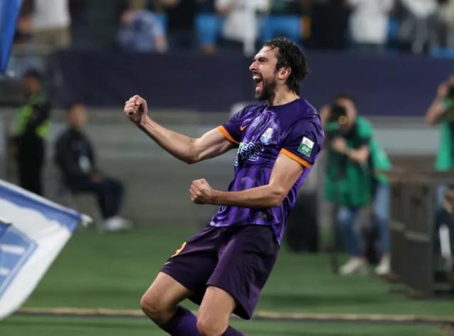 Kaiyun Sports-【足协杯】孔帕尼奥两球 津门虎加时赛4比3长春亚泰